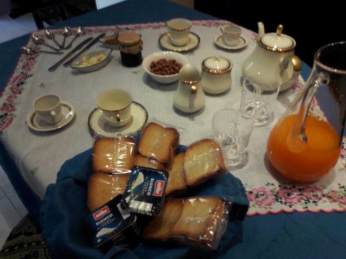 Bed And Breakfast Silvana Taranto Ngoại thất bức ảnh